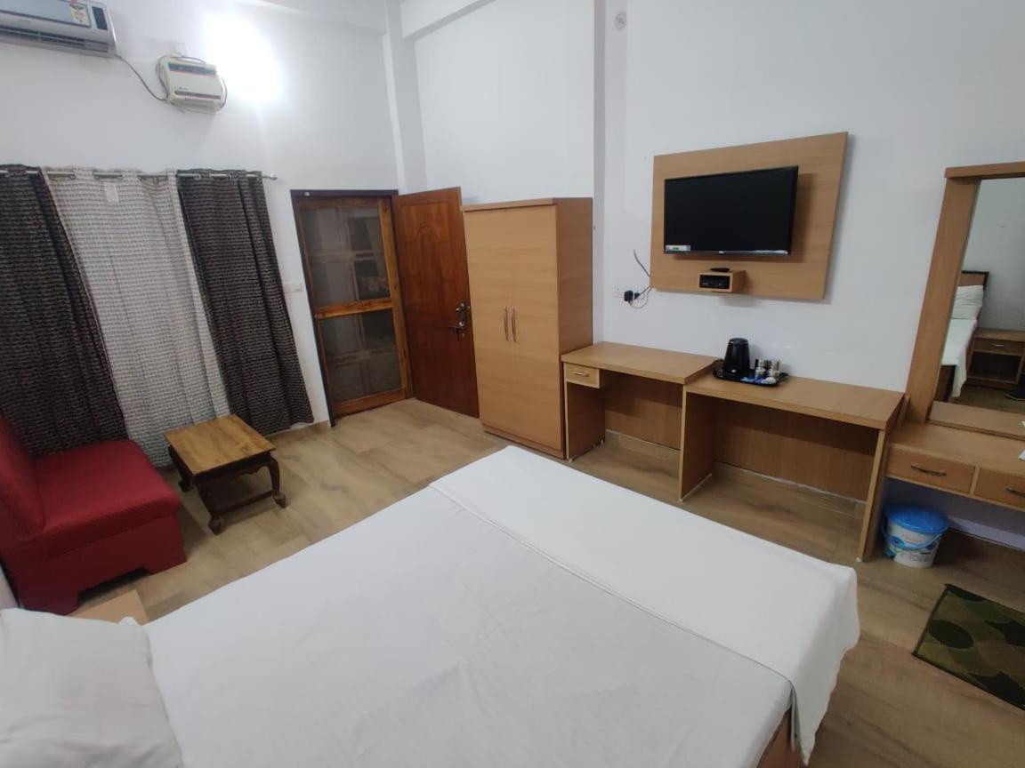 Jp International Naimisharanya Otel Oda fotoğraf